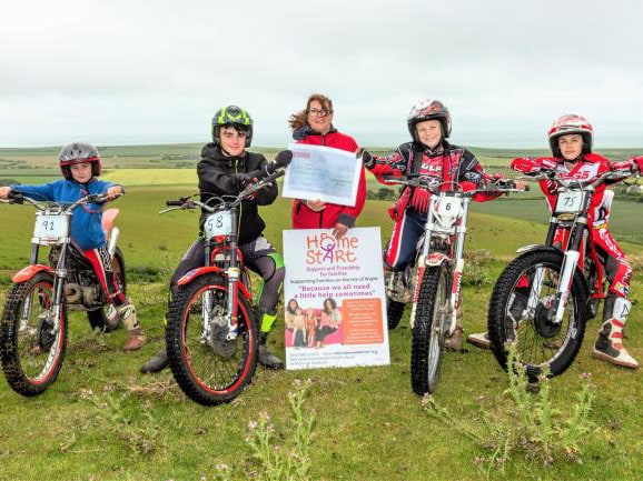 Trial bike club sponsors Home-Start IOW